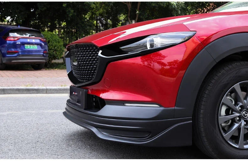 Contour de Calandre Noir Brillant – CX-30