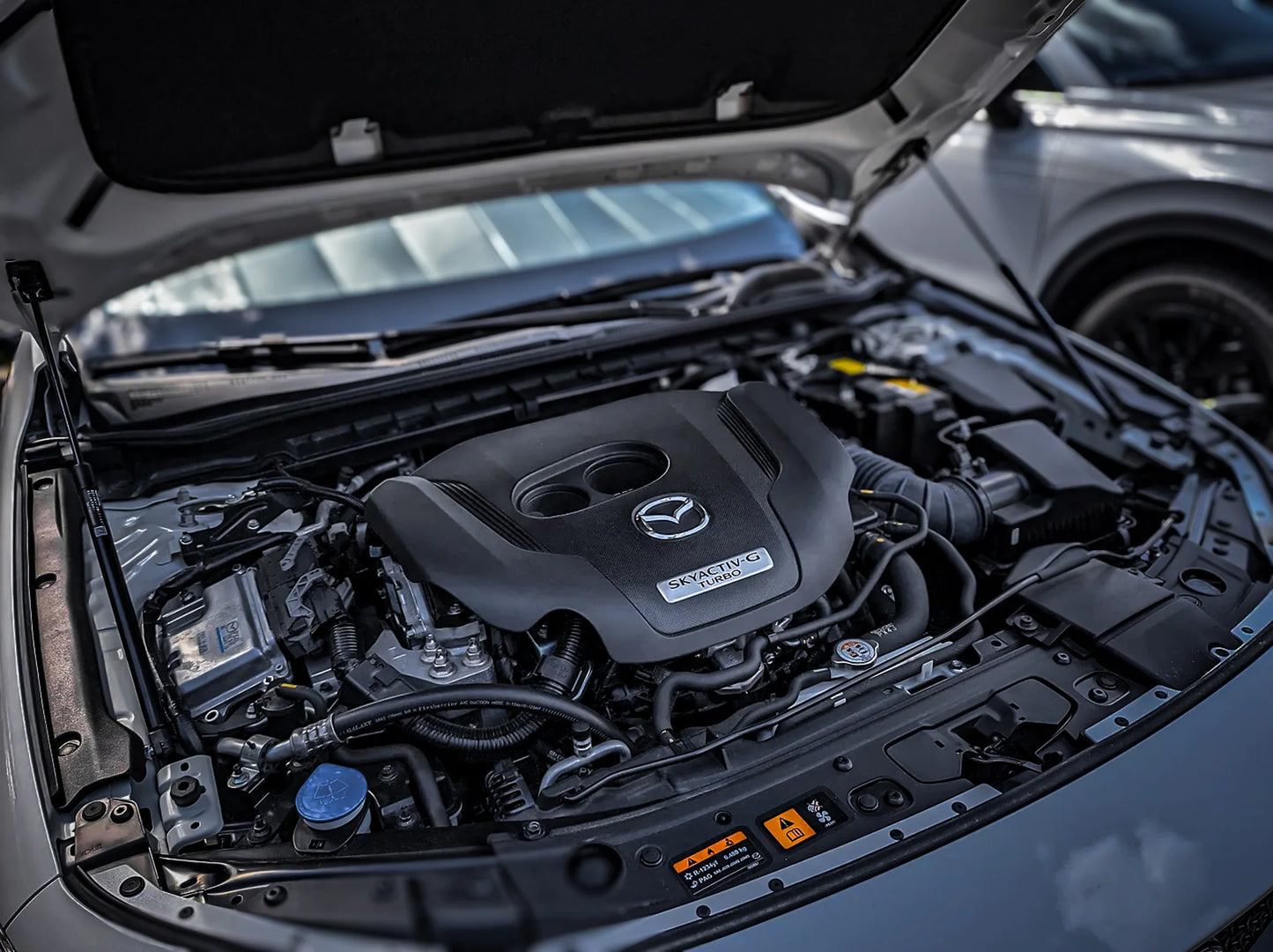 Hydraulic jack assisted lifting kit