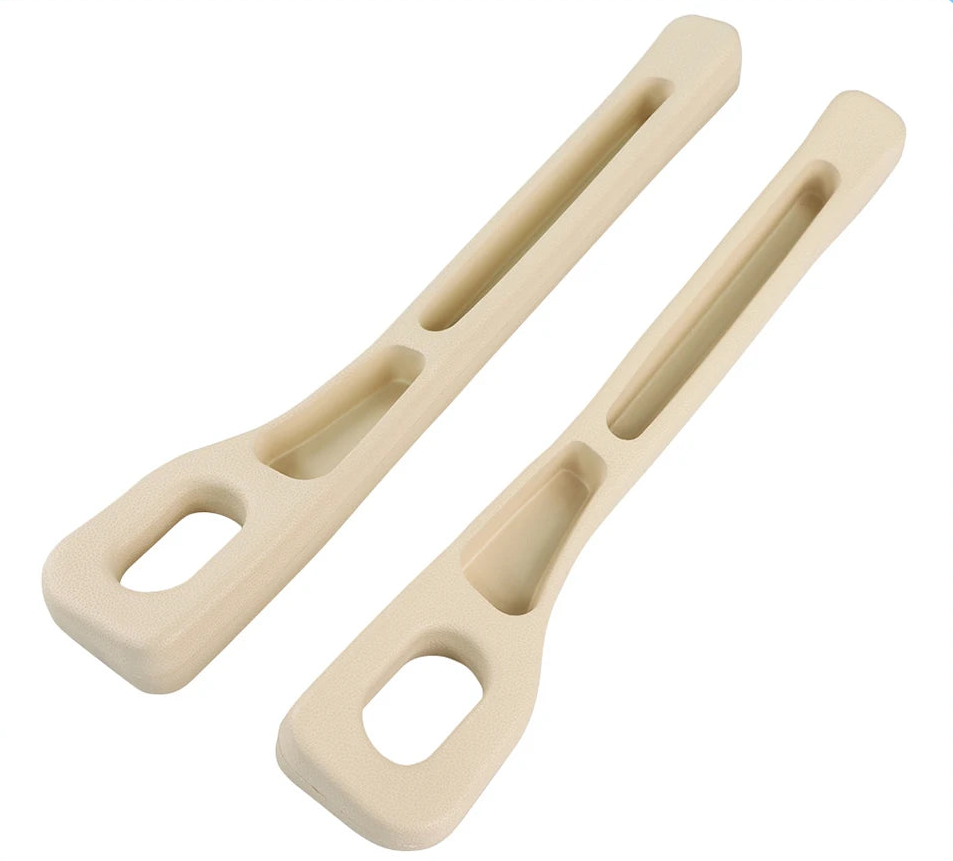 Seat gap filler gaskets