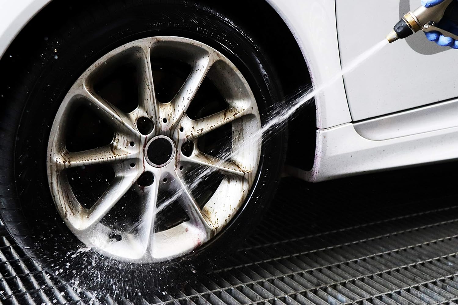 Mafra, Kit de régénération des Roues, Traitement Complet de Nettoyage et de décontamination, Composé de Dissolvant de Fer des retombées 500ml + Brosse pour Le dépoussiérage des Freins