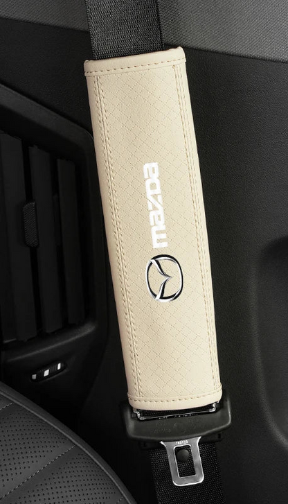 Coussin ceinture sécurité similicuir doux marron beige logo Mazda confort siège - Mazdrive