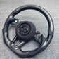 Volant custom en fibre de carbone avec affichage LED – Mazda – photo 9