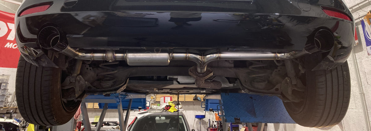 Ligne d'échappement sur mesure Mazda 3 BP – vue 5