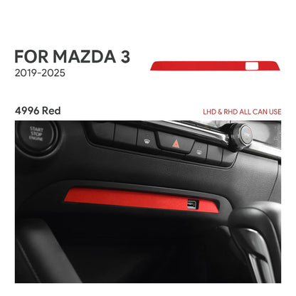 Protection garniture panneau USB console centrale suédine rouge Mazda 3 CX-30 2019-2025 - Mazdrive