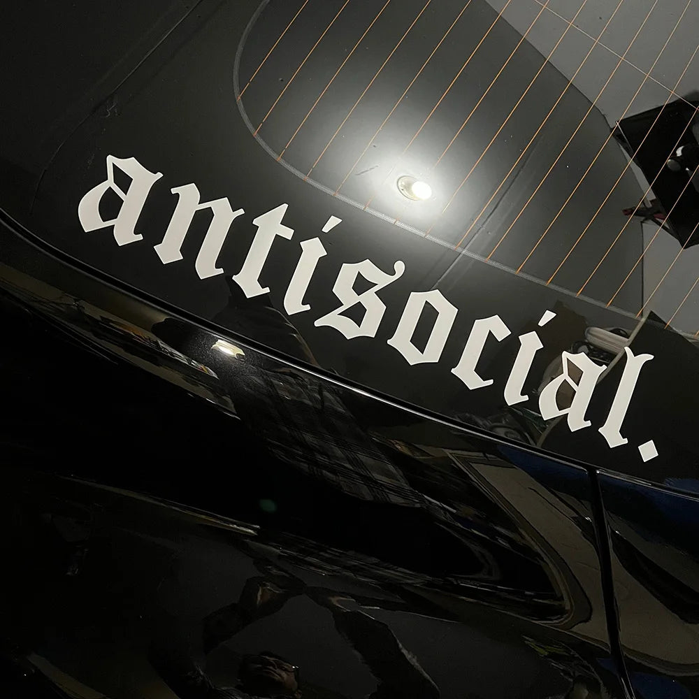 Sticker « antisocial. » Lettrage Gothique pour Voiture – Mazda