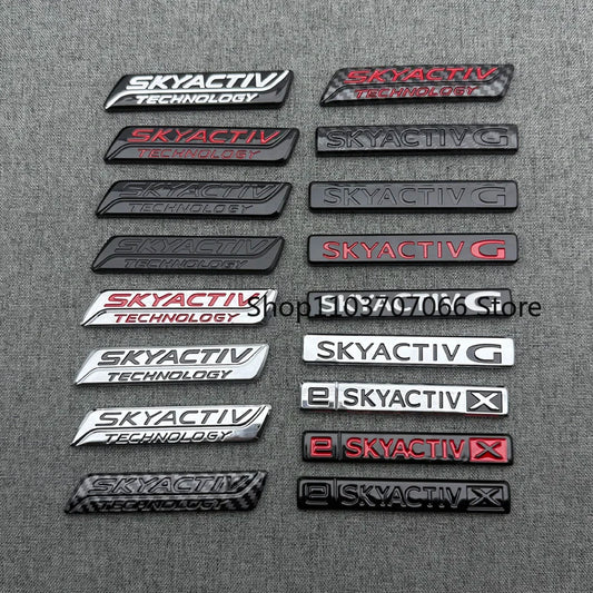 Badge SKYACTIV 3D chromé ou noir pour hayon