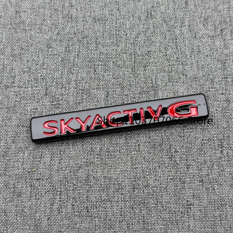 Badge SKYACTIV 3D Chromé ou Noir pour Hayon – Mazda