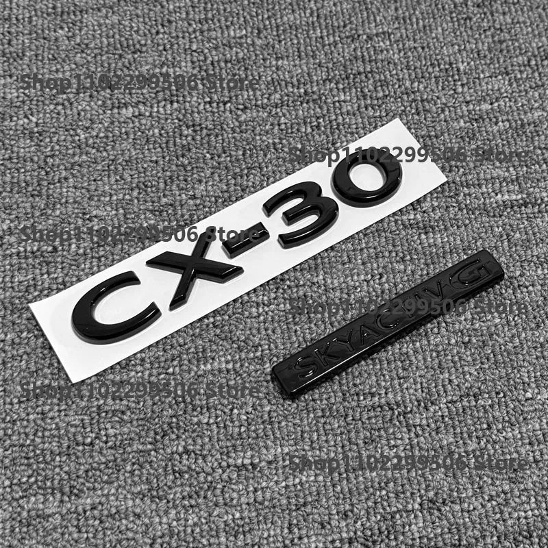Kit Logos & Lettrages Noirs Blackout – Mazda CX-30