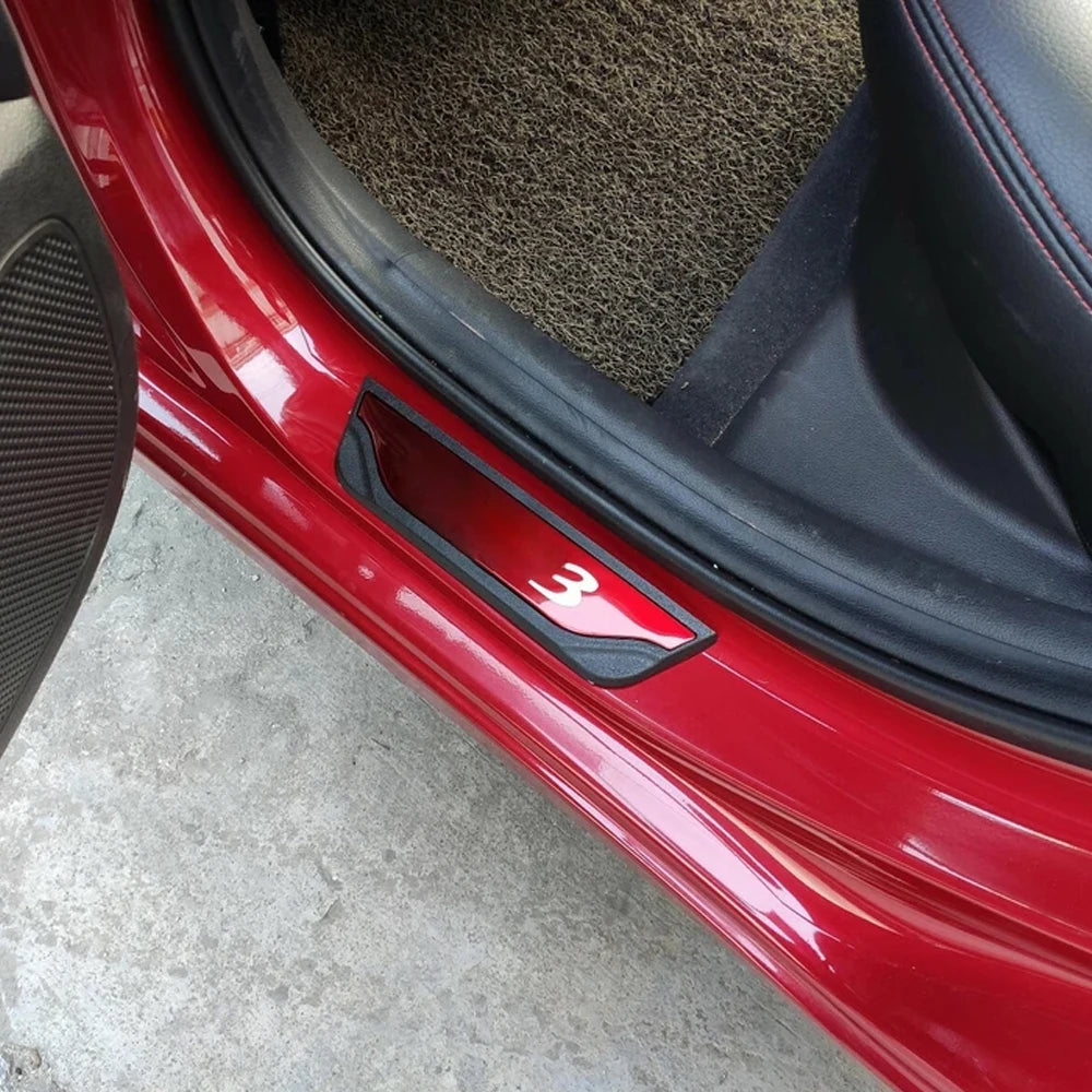 Protections de Seuils de Porte (Scuff Plates)